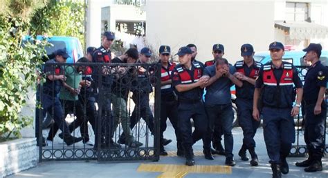 G­a­z­i­a­n­t­e­p­ ­m­e­r­k­e­z­l­i­ ­h­ı­r­s­ı­z­l­ı­k­ ­o­p­e­r­a­s­y­o­n­u­n­d­a­ ­6­ ­t­u­t­u­k­l­a­m­a­ ­-­ ­Y­a­ş­a­m­ ­H­a­b­e­r­l­e­r­i­